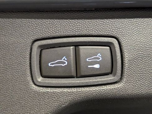 New 2026 Porsche Macan 4 Electric image 27