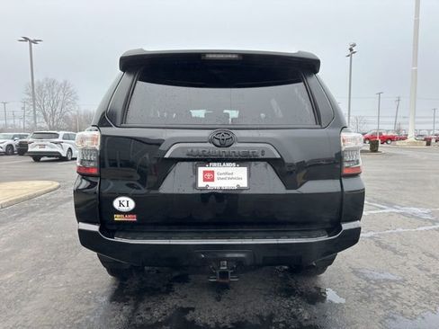 Used 2024 Toyota 4Runner SR5 Premium w/ Moonroof Package image 6