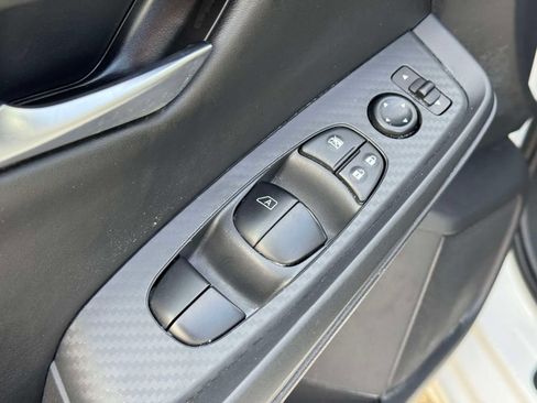 Used 2025 Nissan Sentra SV w/ Trunk Package FWD image 16
