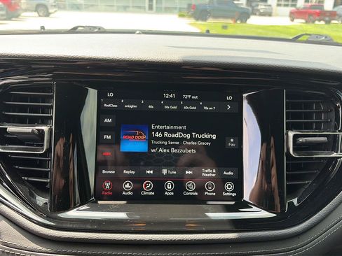 Used 2022 Dodge Durango GT AWD/4WD image 34