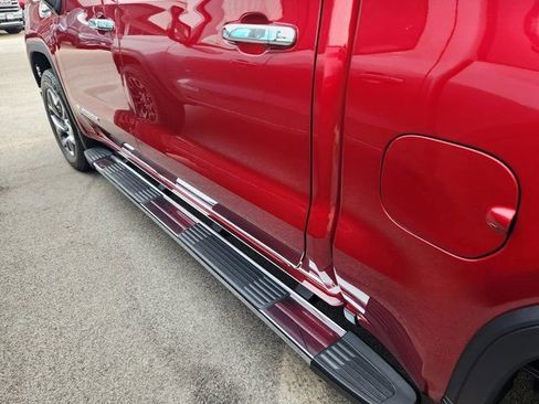 New 2026 GMC Sierra 1500 SLT image 7