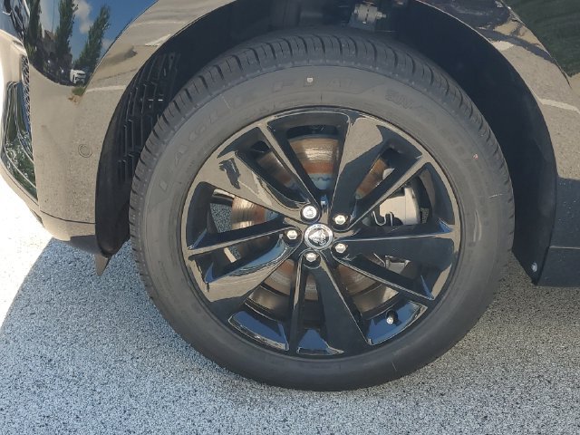 New 2026 Jaguar F-PACE R-Dynamic S AWD/4WD image 7
