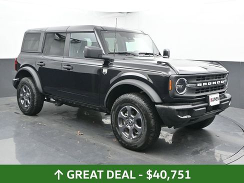 Used 2025 Ford Bronco Big Bend image 4