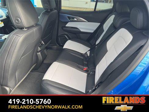 New 2026 Chevrolet Equinox EV LT image 40