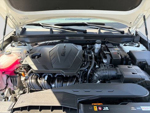 Certified 2025 Hyundai Sonata SEL FWD image 16