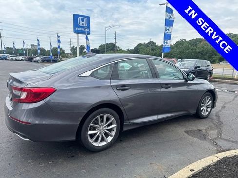 Used 2022 Honda Accord LX image 5