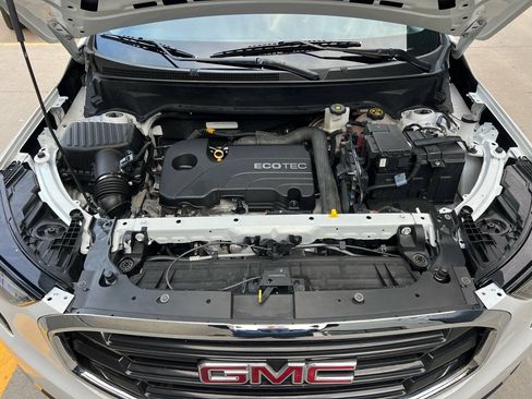 Used 2020 GMC Terrain SLE AWD/4WD image 13