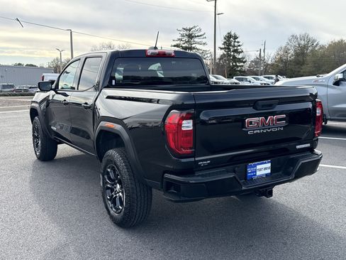 Used 2023 GMC Canyon Elevation w/ Trailering Package image 8