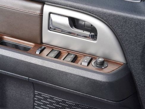 Used 2017 Ford Expedition EL King Ranch image 32