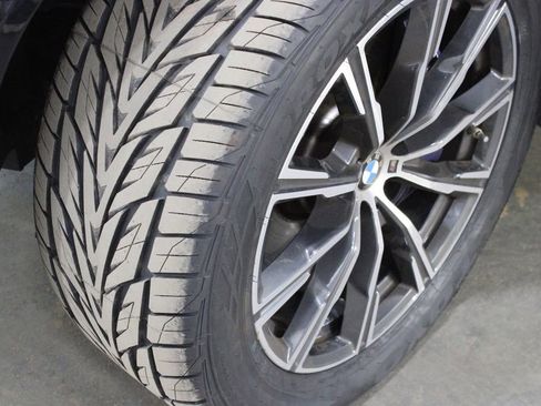 Used 2022 BMW X5 M50i w/ Executive Package image 51