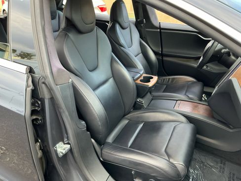 Used 2019 Tesla Model S 75D image 21
