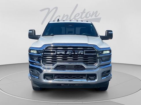Used 2026 RAM 3500 Tradesman AWD/4WD image 9