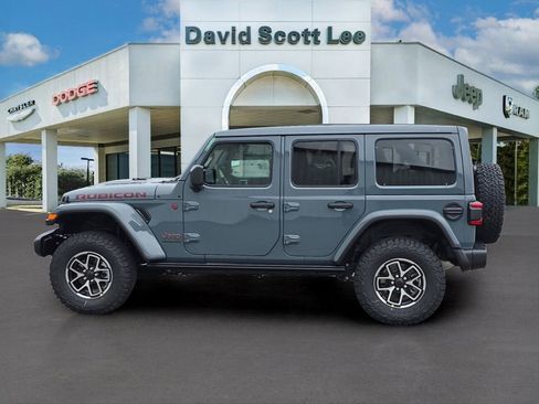 New 2026 Jeep Wrangler Unlimited Rubicon w/ Safety Group image 9