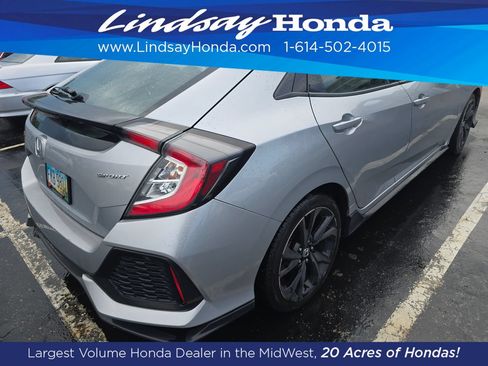 Used 2017 Honda Civic Sport image 3
