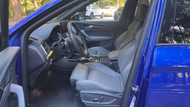 Used 2023 Audi SQ5 Prestige w/ Prestige Package AWD/4WD image 5
