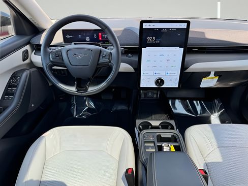 Certified 2025 Ford Mustang Mach-E Premium AWD/4WD image 21