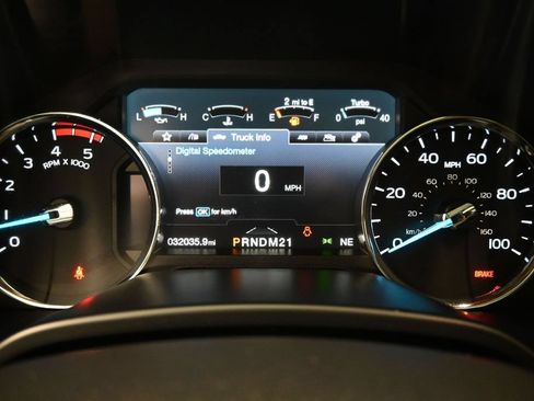 Used 2019 Ford F350 Lariat w/ Lariat Ultimate Package AWD/4WD image 12