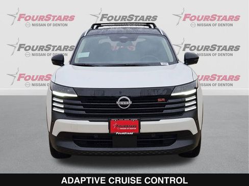 New 2026 Nissan Kicks SR w/ Illumination Package image 10