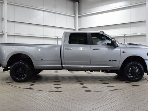 Used 2024 RAM 3500 Laramie w/ Night Edition image 8