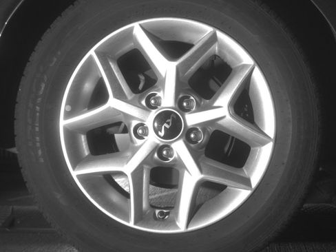 Used 2025 Kia Soul LX w/ LX Technology Package FWD image 15