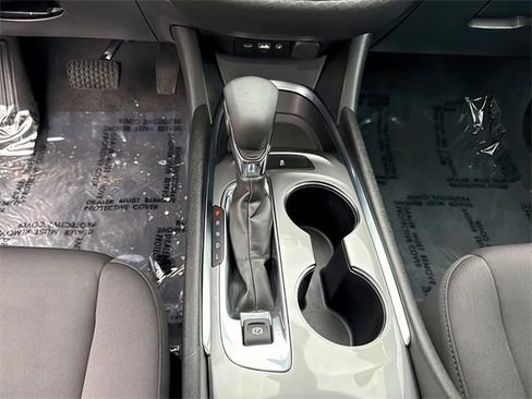 Used 2023 Chevrolet Malibu LT image 27