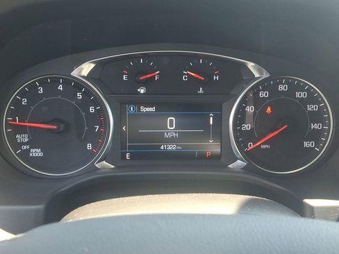 Certified 2023 GMC Acadia SLE w/ Driver Convenience Package AWD/4WD image 13