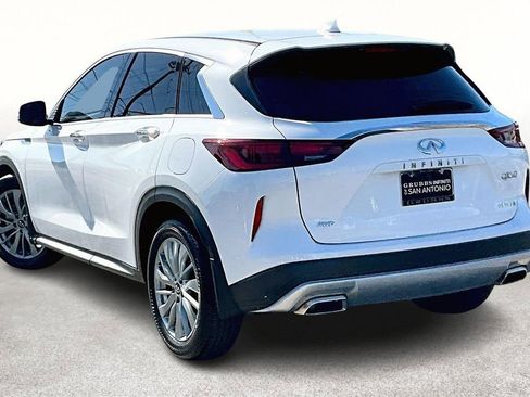 Certified 2025 INFINITI QX50 Pure image 15