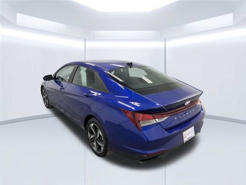 Used 2023 Hyundai Elantra SEL w/ Convenience Package FWD image 36