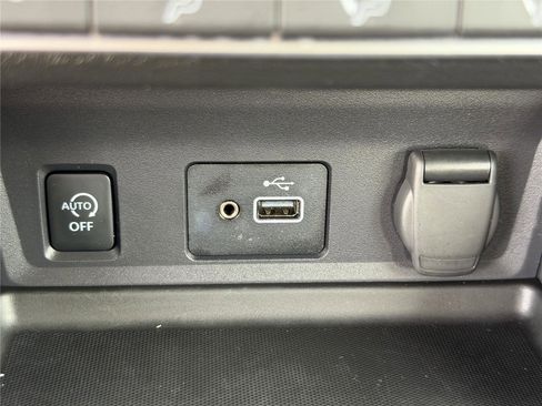 Used 2024 Nissan Sentra S FWD image 7