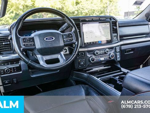 Used 2023 Ford F350 Lariat image 27