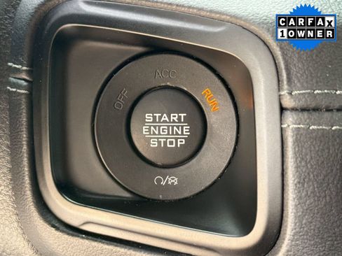 Used 2024 Jeep Wrangler Unlimited Sahara AWD/4WD image 26