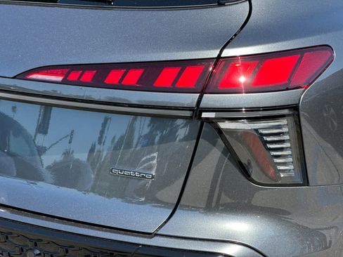 New 2026 Audi Q3 quattro 2.0T AWD/4WD image 28