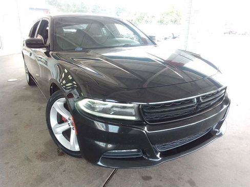 Used 2018 Dodge Charger SXT Plus w/ Quick Order Package 29J RWD image 2