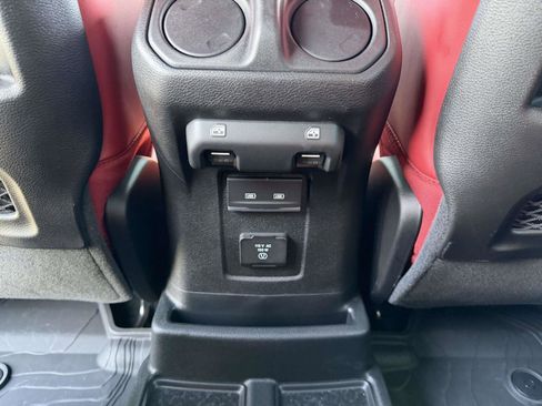 Used 2024 Jeep Wrangler Unlimited Rubicon 392 AWD/4WD image 19