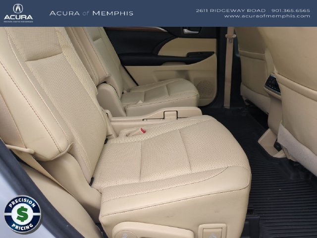 Used 2017 Toyota Highlander Limited FWD image 27