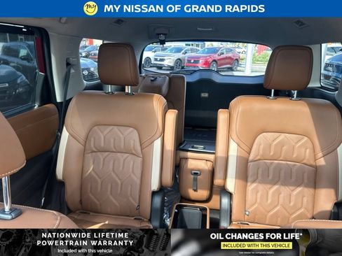 New 2026 Nissan Pathfinder Platinum AWD/4WD image 22