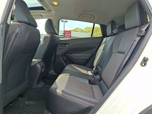 Used 2024 Subaru Crosstrek 2.5i Limited AWD/4WD image 11