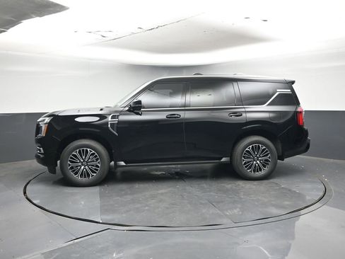 New 2026 Nissan Armada Platinum image 2