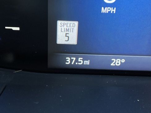 New 2025 Ford Escape ST-Line w/ Tech Pack #1 image 17