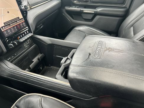 Used 2019 RAM 1500 Limited w/ Advanced Safety Group image 9