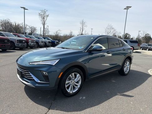 Used 2024 Buick Envista Preferred w/ Convenience I Package image 7