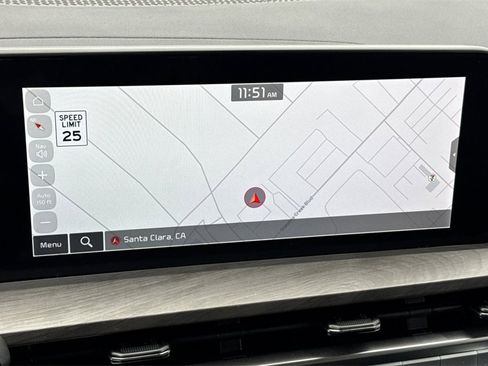 Used 2025 Kia Telluride AWD image 18