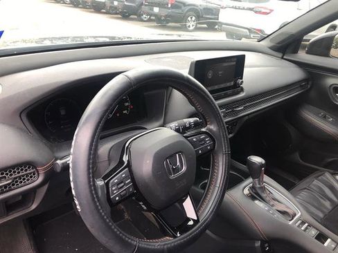Used 2024 Honda HR-V Sport image 9
