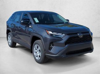 New 2025 Toyota RAV4 LE video 3