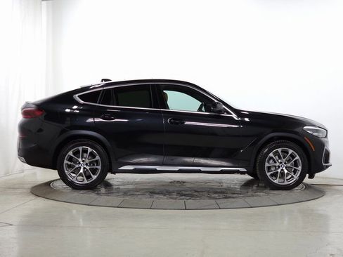 Used 2023 BMW X6 xDrive40i w/ Parking Assistance Package image 12