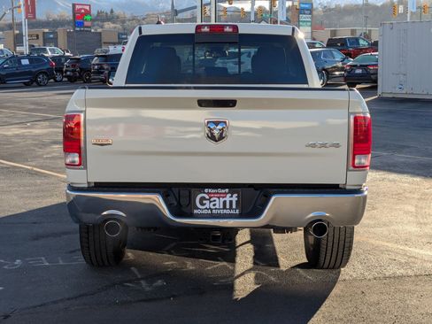 Used 2016 RAM 1500 Laramie w/ Convenience Group image 7