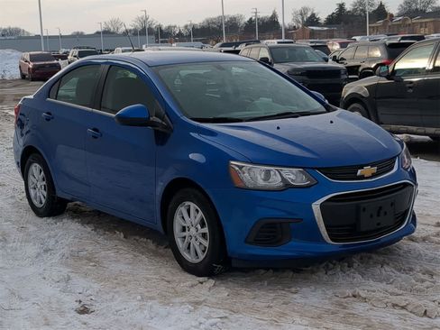 Used 2020 Chevrolet Sonic LT image 16