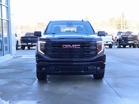 New 2026 GMC Sierra 1500 Elevation image 5