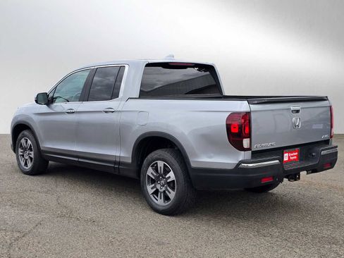 Used 2017 Honda Ridgeline RTL-T image 6