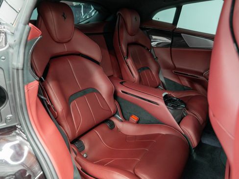 Used 2024 Ferrari Purosangue AWD/4WD image 15